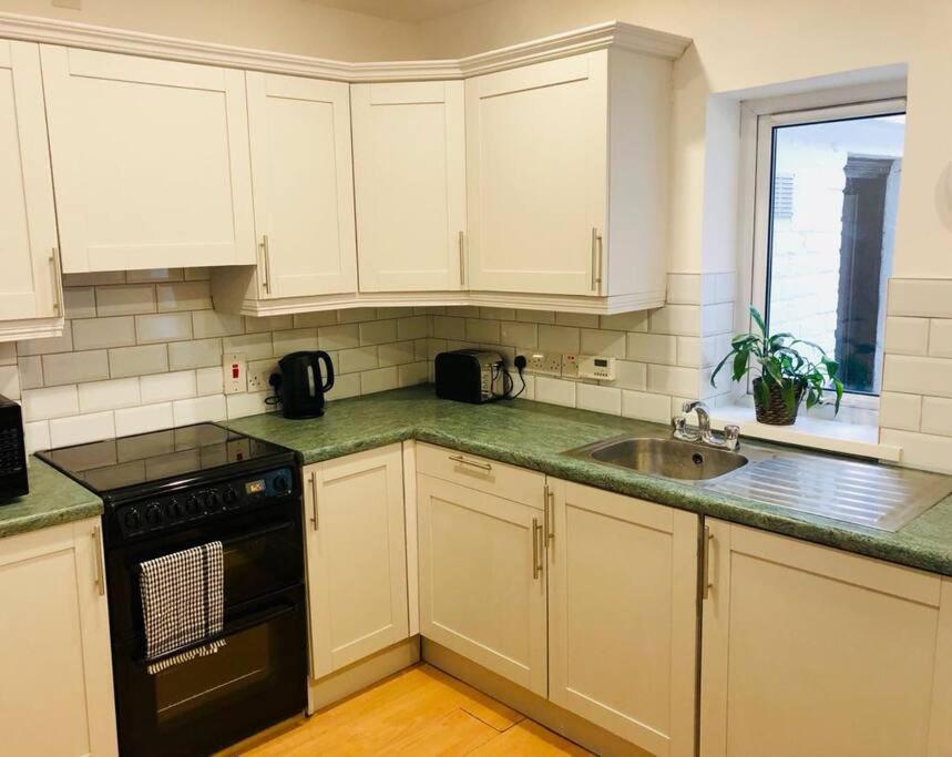 Вилла Cosy House, Lisburn Road Белфаст Экстерьер фото